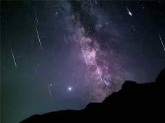 荣耀30系列记录流星雨 视觉盛宴浪漫至极